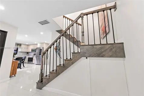 2415 W 67th Place Hialeah FL 33016