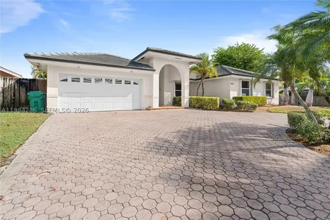 15425 SW 114th Street Miami FL 33196