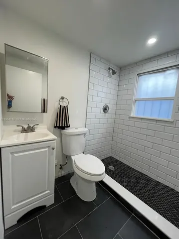 140 NW 13th Street Miami FL 33136