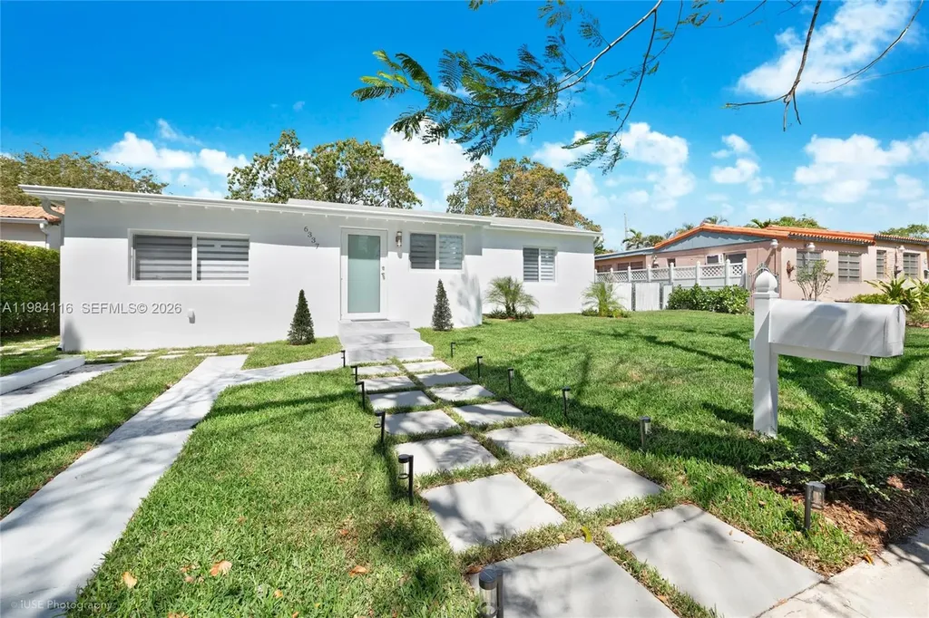 6337 SW 11th Street West Miami FL 33144