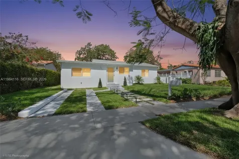 6337 SW 11th Street West Miami FL 33144