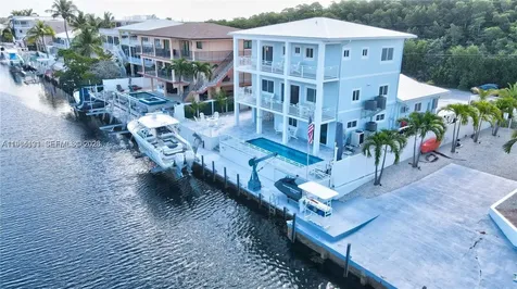 48 S Andros Road Key Largo FL 33037