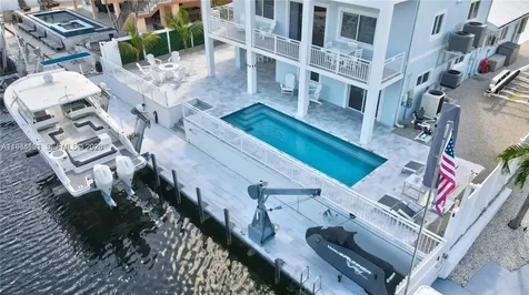 48 S Andros Road Key Largo FL 33037