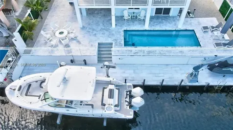 48 S Andros Road Key Largo FL 33037