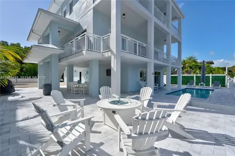 48 S Andros Road Key Largo FL 33037