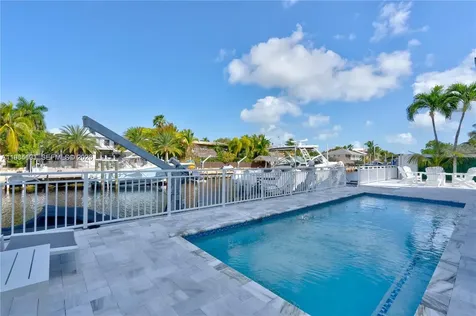 48 S Andros Road Key Largo FL 33037