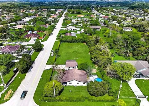 32595 SW 202nd Avenue Homestead FL 33030