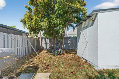9756 SW 222nd Street Cutler Bay FL 33190