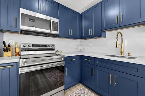 9756 SW 222nd Street Cutler Bay FL 33190