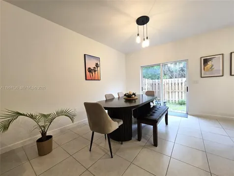 2761 NW 55th Way Lauderhill FL 33313
