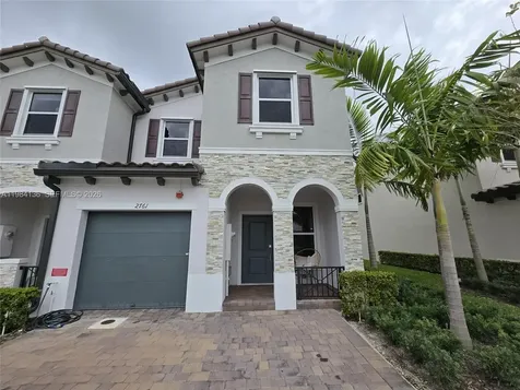 2761 NW 55th Way Lauderhill FL 33313