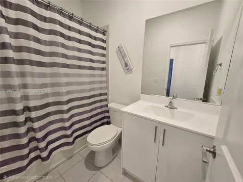 2761 NW 55th Way Lauderhill FL 33313
