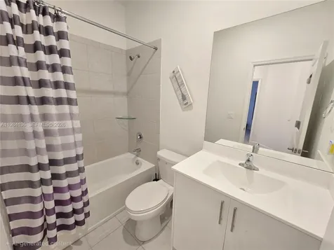 2761 NW 55th Way Lauderhill FL 33313