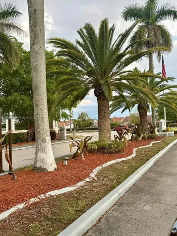 3858 SW 153rd Place Miami FL 33185