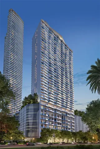 77 SE 5th Street Miami FL 33131