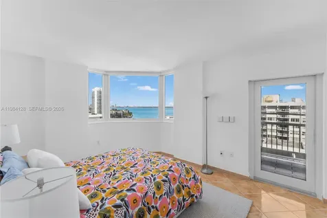 1621 Bay Road Miami Beach FL 33139
