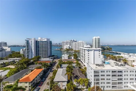 1621 Bay Road Miami Beach FL 33139