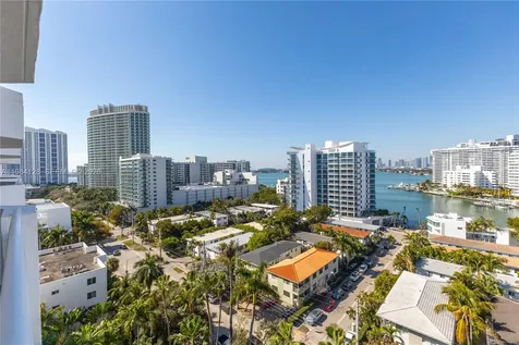 1621 Bay Road Miami Beach FL 33139