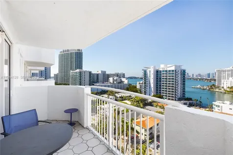 1621 Bay Road Miami Beach FL 33139
