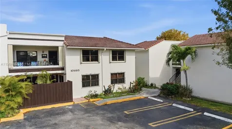 10885 NW 7th Street Miami FL 33172