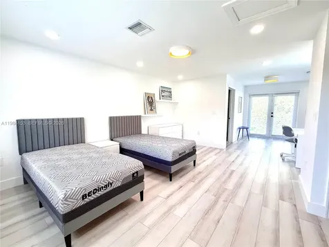 1345 SW 14th Avenue Miami FL 33145