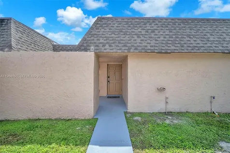 7344 SW 8th Court North Lauderdale FL 33068