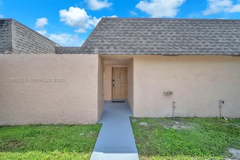 7344 SW 8th Court North Lauderdale FL 33068