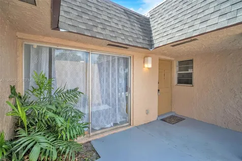 7344 SW 8th Court North Lauderdale FL 33068