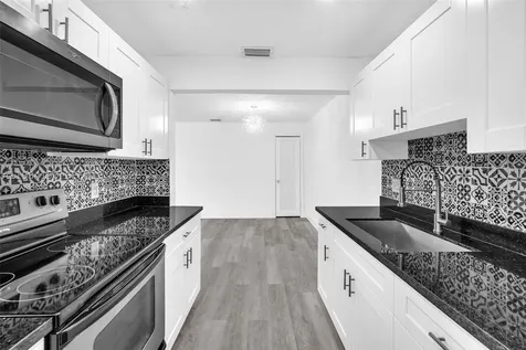 7344 SW 8th Court North Lauderdale FL 33068