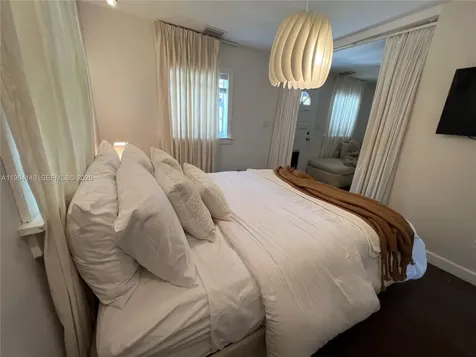 265-B Palm Avenue Miami Beach FL 33139
