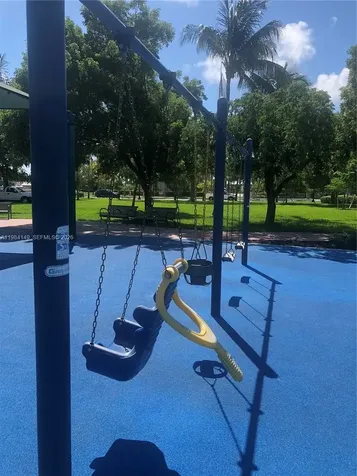 265-B Palm Avenue Miami Beach FL 33139