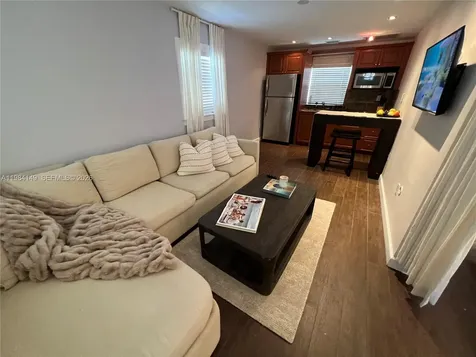 265-B Palm Avenue Miami Beach FL 33139