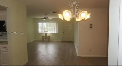 328 Riverdale Road Palm Springs FL 33461