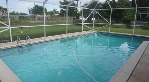 328 Riverdale Road Palm Springs FL 33461