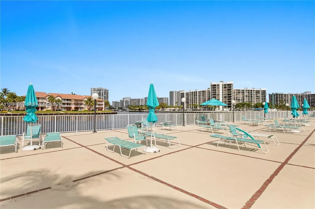3800 S Ocean Drive Hollywood FL 33019