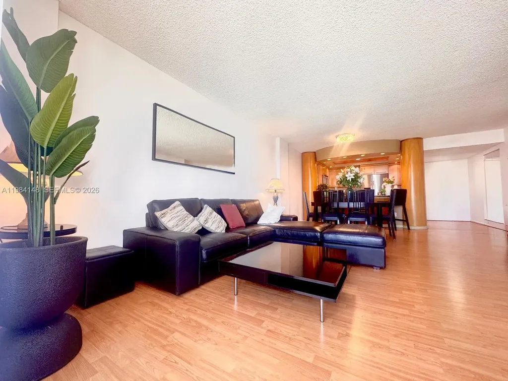 3800 S Ocean Drive Hollywood FL 33019
