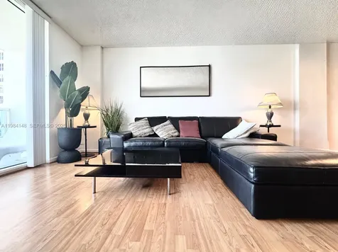 3800 S Ocean Drive Hollywood FL 33019