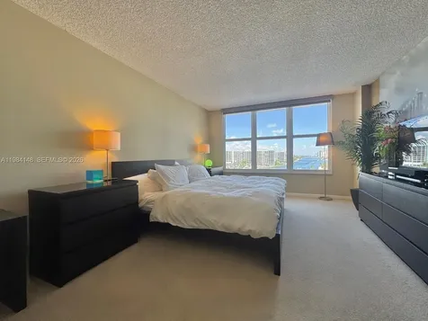 3800 S Ocean Drive Hollywood FL 33019