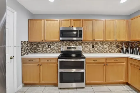 4523 SW 127th Terrace Miramar FL 33027