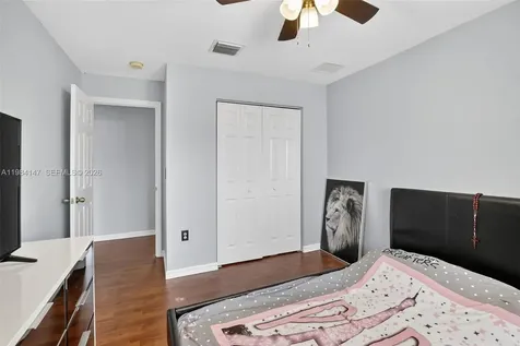 4523 SW 127th Terrace Miramar FL 33027