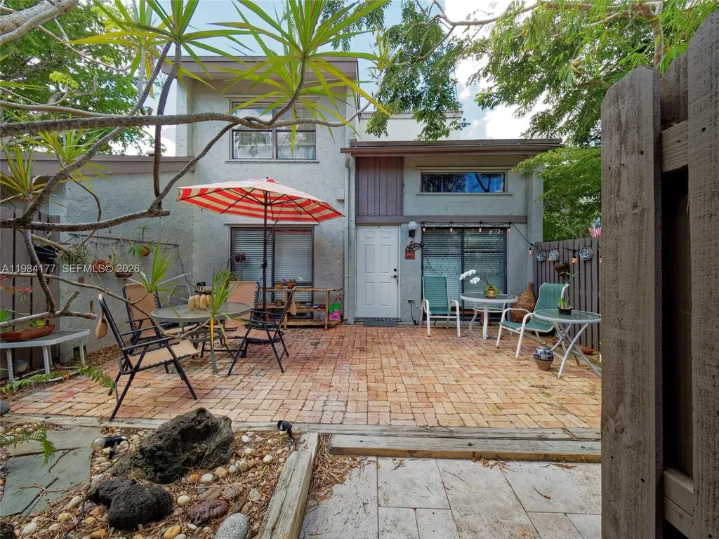 11040 SW 112th Avenue Miami FL 33176