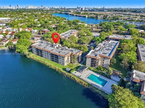 605 Ives Dairy Road Miami FL 33179
