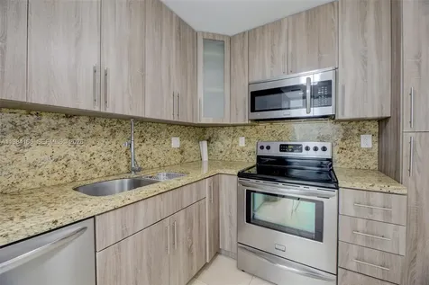 1001 91st Street Bay Harbor Islands FL 33154
