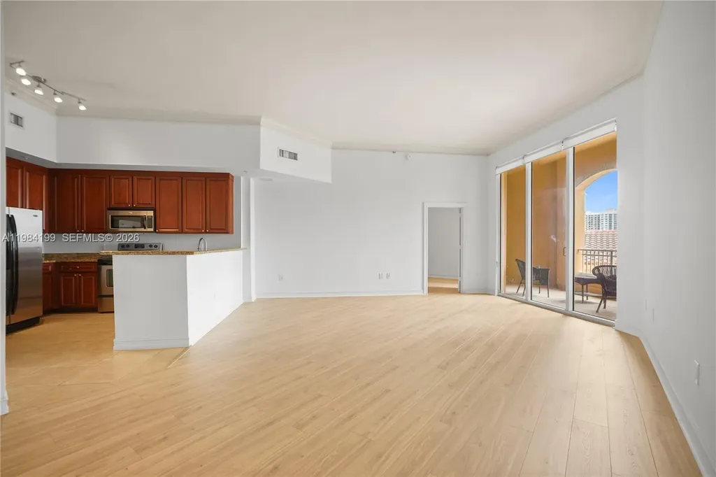 3001 NE 185th Street Aventura FL 33180