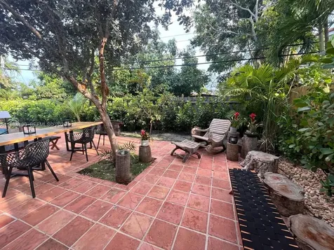 240 Greenwood Drive Key Biscayne FL 33149