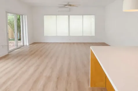 240 Greenwood Drive Key Biscayne FL 33149