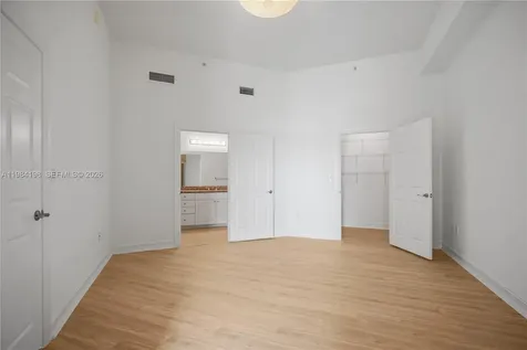 3001 NE 185th Street Aventura FL 33180