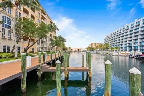 3001 NE 185th Street Aventura FL 33180