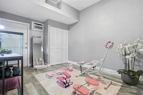 11201 Sunview Way Cooper City FL 33026