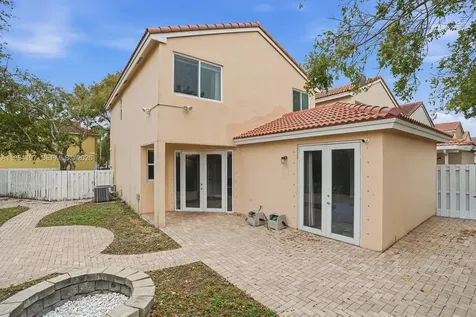 11201 Sunview Way Cooper City FL 33026